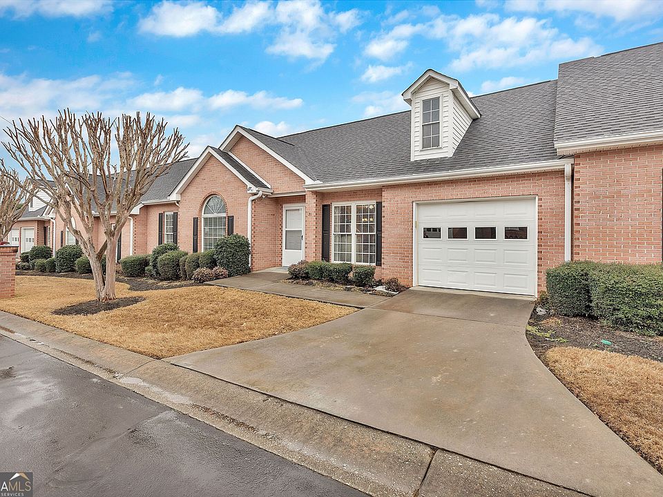 1st image of 31 Somerset Ct