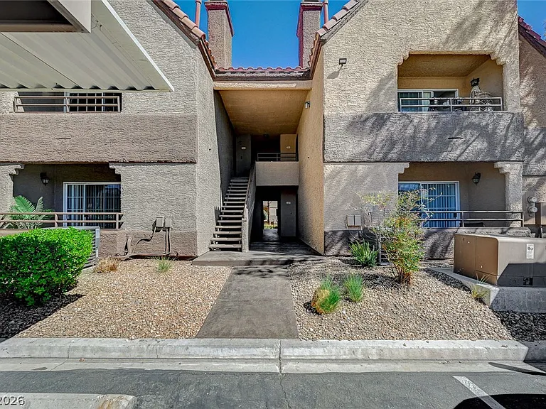 2200 Fort Apache Rd #1064 — Photo 29