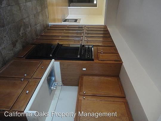 2nd image of 324 Walnut Dr