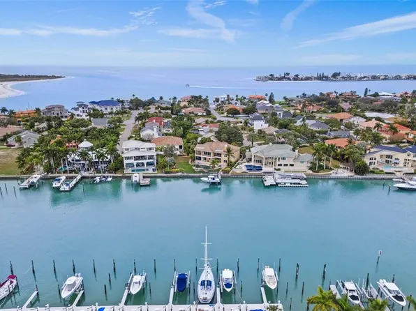 624 Pinta Dr, Tierra Verde, FL 33715