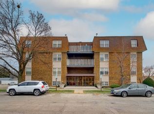 9146 Grand Ave APT 2NE, Franklin Park, IL 60131