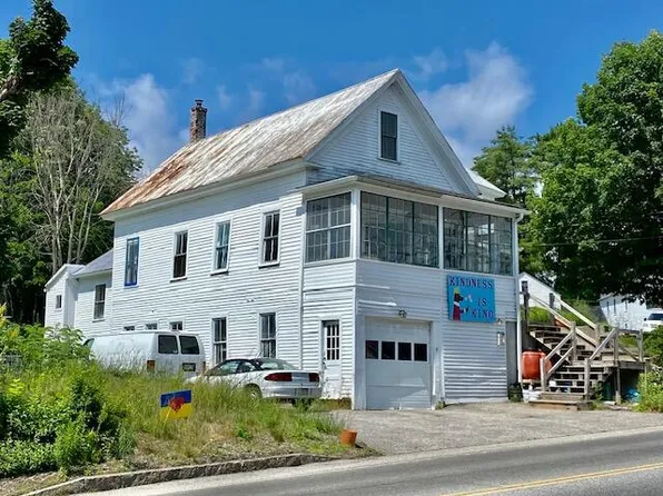 8 Maple Street, Cornish, ME 04020