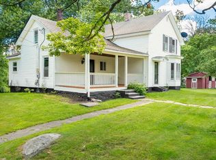 28 Monson Rd, Wales, MA 01081