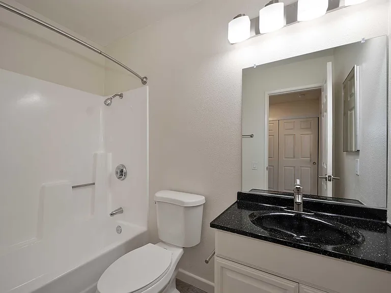 Elan Park Place Carlsbad — Photo 25