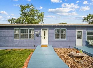 8612 Riggs St, Overland Park, KS 66212
