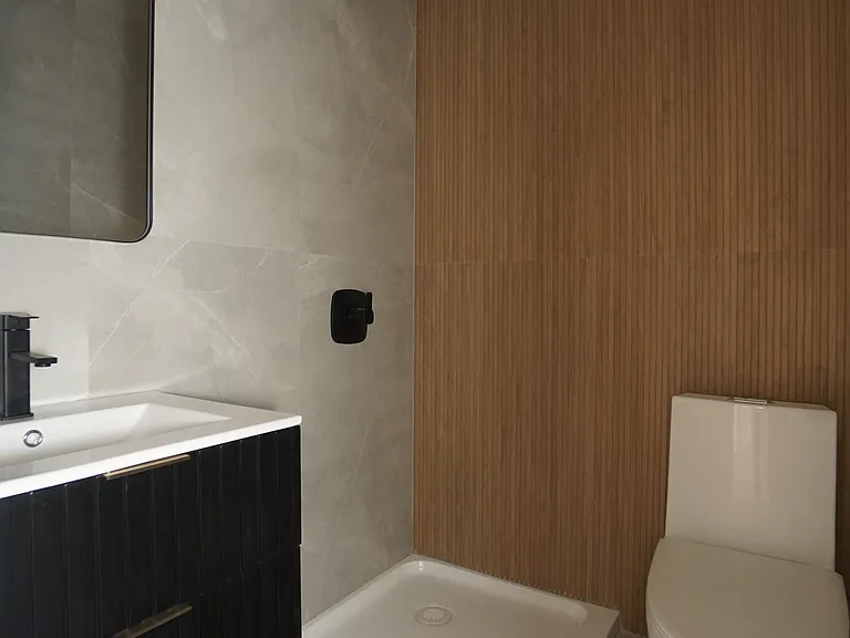 38 Cornelia St #PRIVATE-BACK — Photo 10