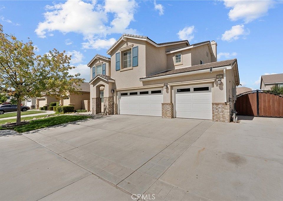 1st image of 44843 Mariposa Dr