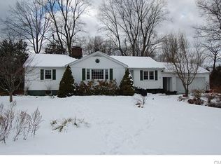 35 Ritch Dr, Ridgefield, CT 06877