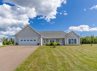 12 Ashton St, Fairview, PE C0A1H2