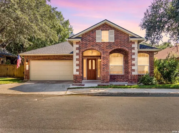 30 Amber Frst, Hollywood Park, TX 78232