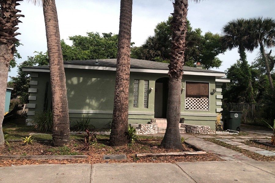 1st image of 626 Eldorado St