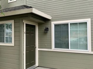 901-909 E Market St #917, Salinas, CA 93905