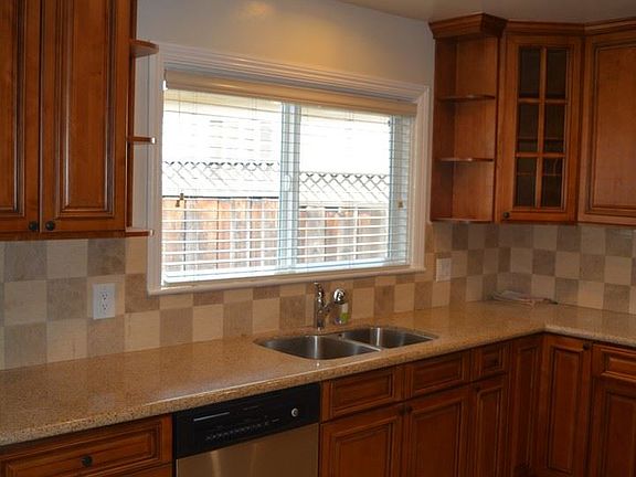 5th image of 20511 Brookwood Ln