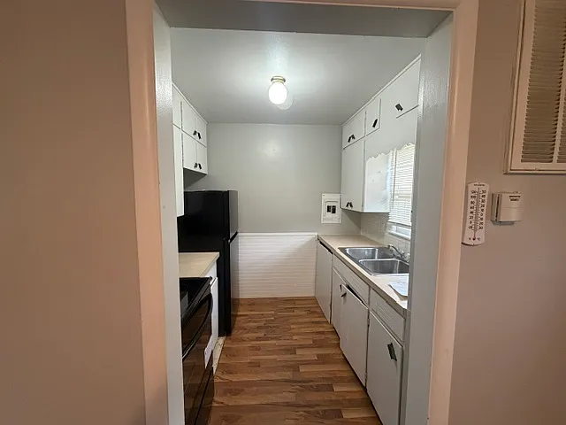 1919 Millers Ln #1919 — Photo 10