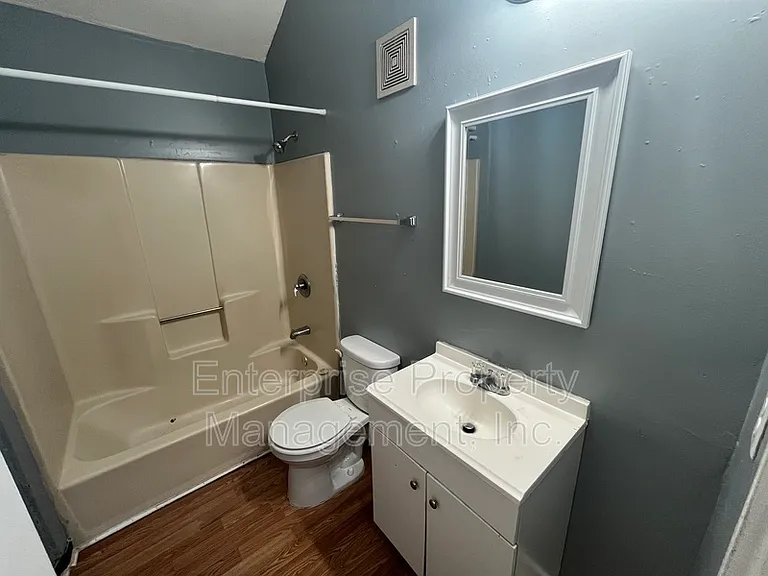 401 N Manassas St — Photo 16
