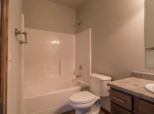 1508 S Foss Ave, Sioux Falls, SD 57110