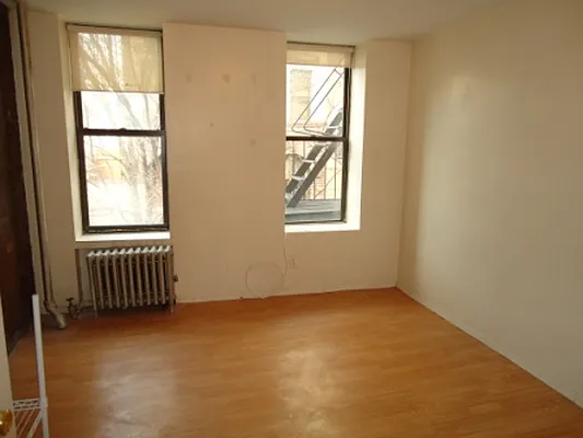 Rented by Village Living Realty | media 11