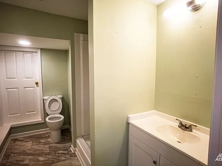 145 Carolinas Way #B — Photo 4