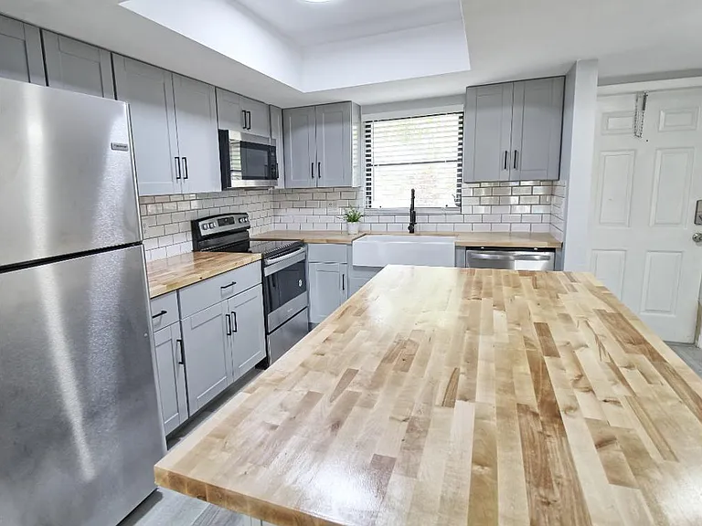 28160 Pine Haven Way #38 — Photo 3