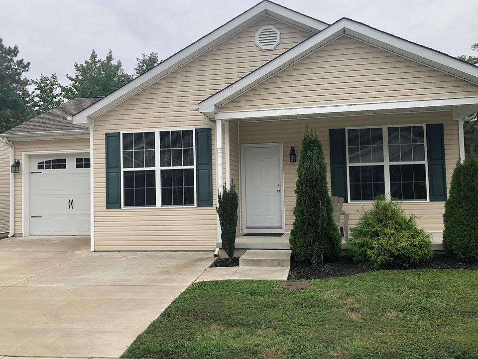 1st image of 117 Coles Crossing Ln