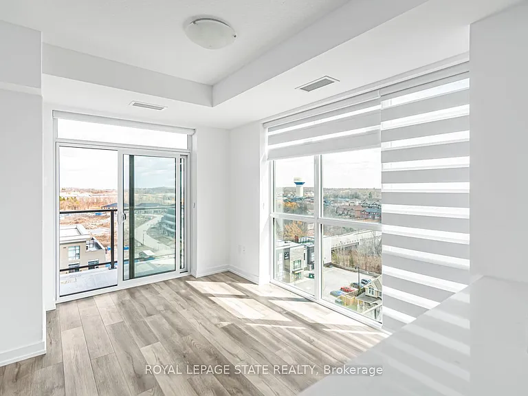 470 Dundas St E #1009 — Photo 12