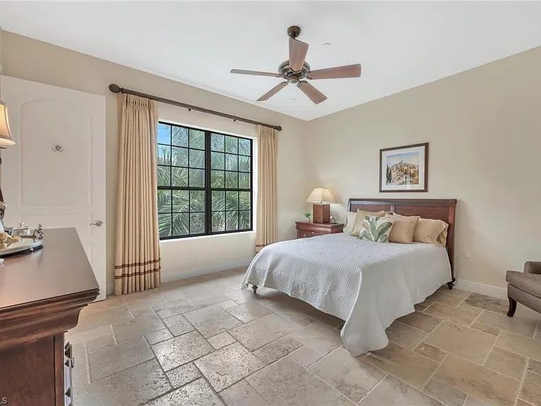 2543 Marquesa Royale Ln #Penthouse 301 — Photo 31