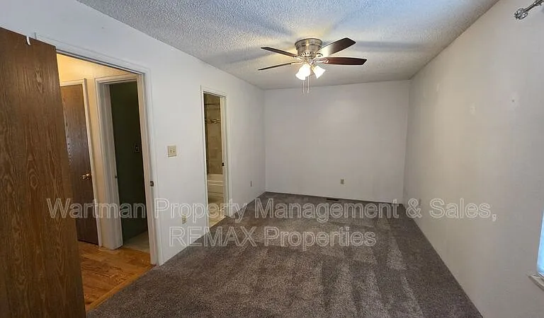 2732 Hearthwood Ln — Photo 18
