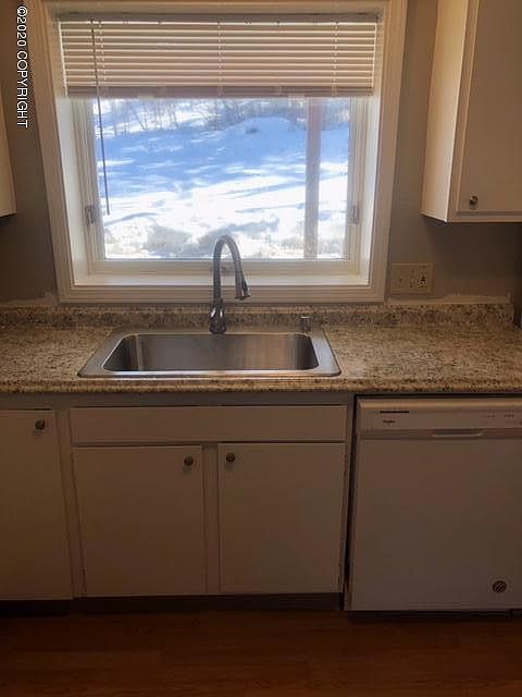 2nd image of 250 W Ponderosa Loop #3