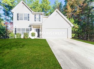 2055 Harvest Cir, Fairburn, GA 30213