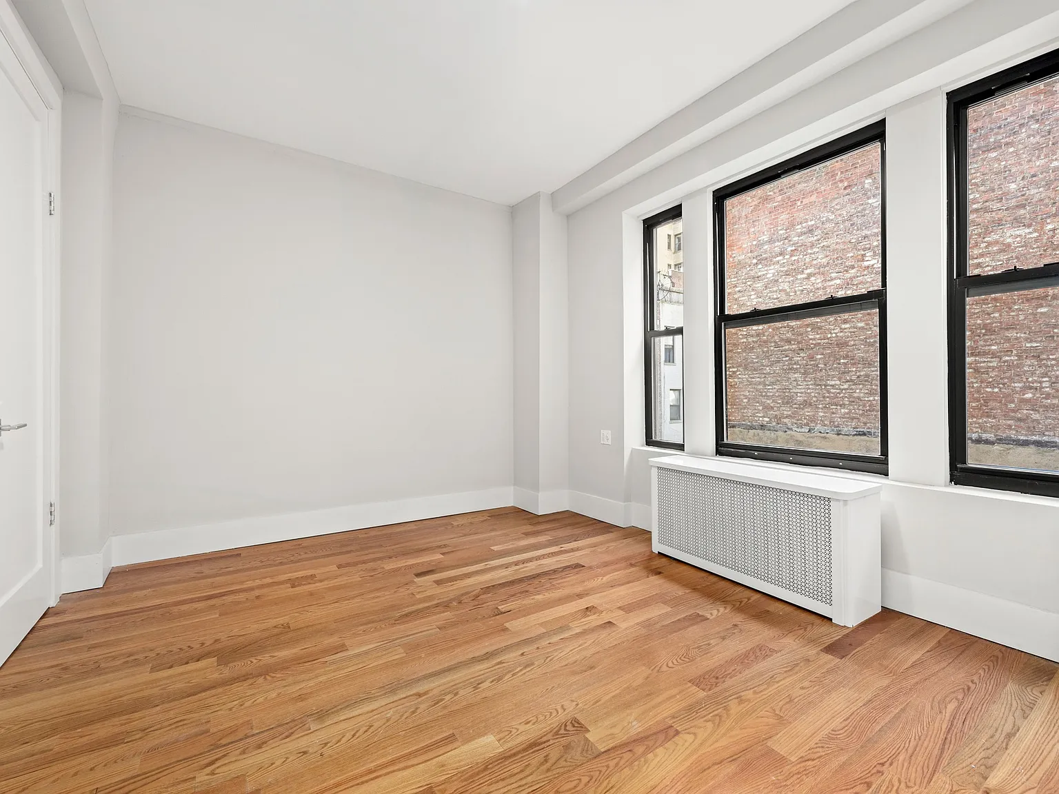 949 West End Avenue — Photo 4