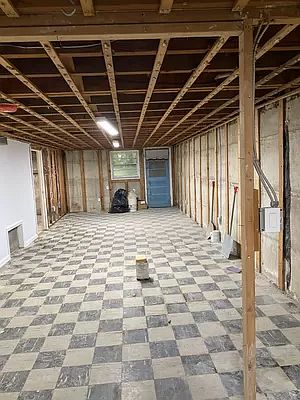 5th image of 1362 E 99th St