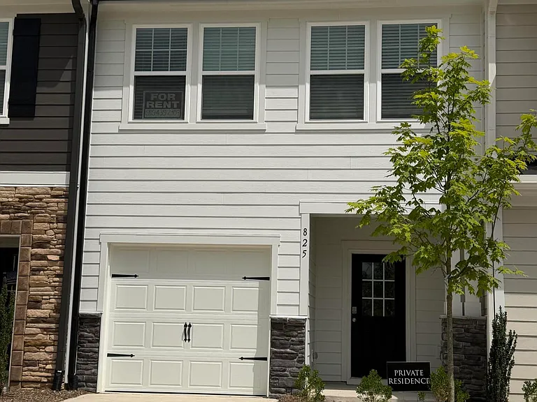 825 Kensley Grove Ln — Photo 2
