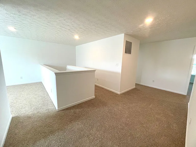 17115 Meander Way — Photo 20