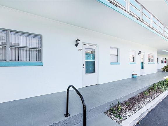 5th image of 5940 30th Ave S APT 102