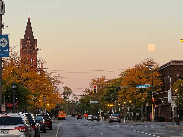 Nicollet Ave/Eat Street