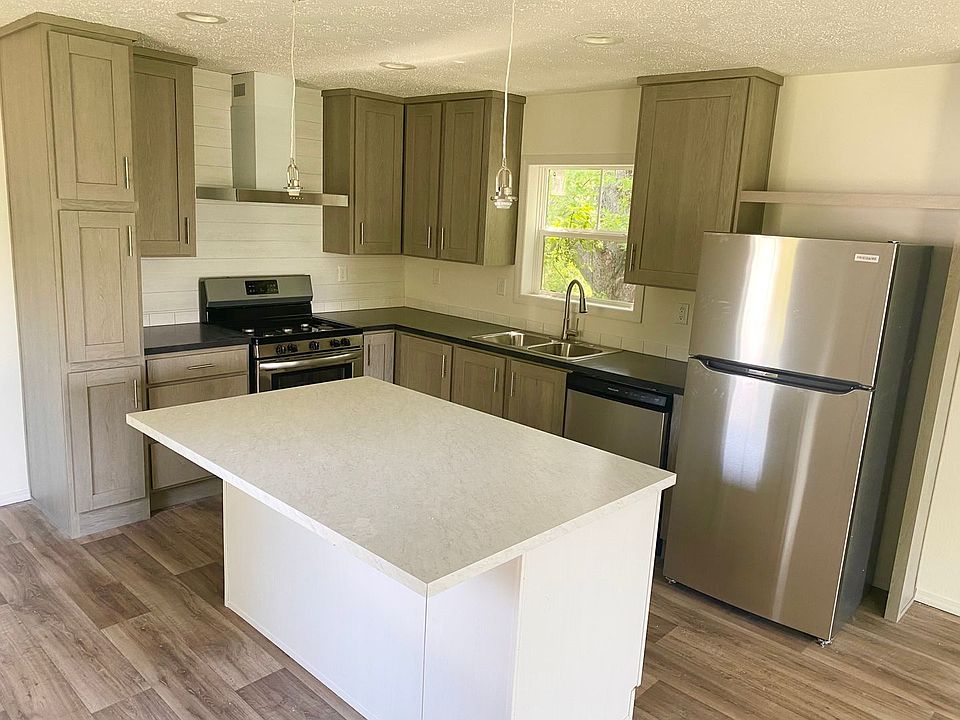 Grand Fox MHC W7270 Puckaway Rd Markesan WI Zillow