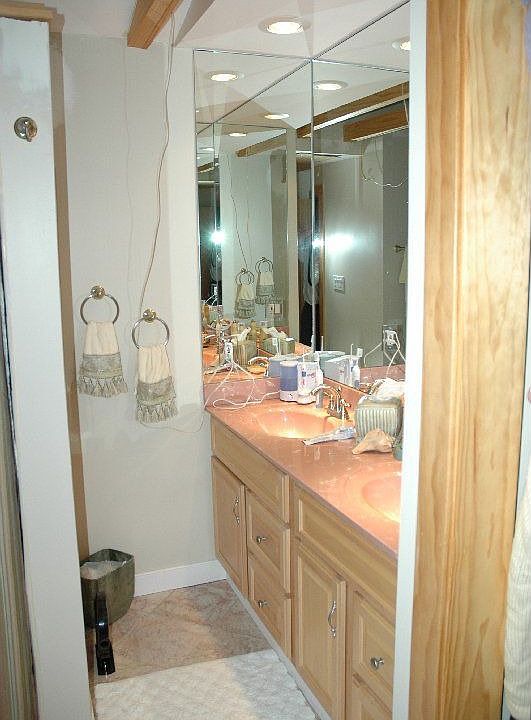 MBR vanity