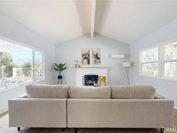 22438 Barbacoa Dr, Santa Clarita, CA 91350