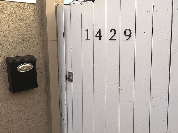 4th image of 1427 Post Ave