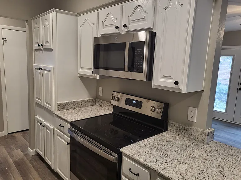 1213 Carroll Dr — Photo 14