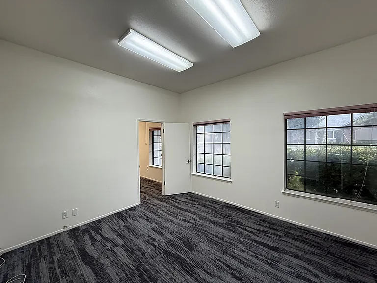 2889 Cohasset Rd #2 — Photo 6