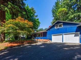 7423 Chambers Ln W, University Place, WA 98467