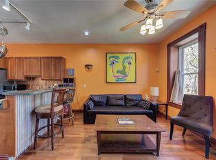 1956 Provenchere Pl, Saint Louis, MO