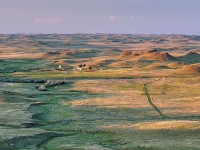 1287 W Little Dry Rd, Cohagen, MT, 59322