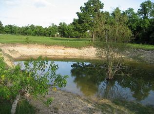 17303 Auction Barn Rd, Alvin, TX 77511