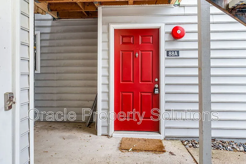 Building Photo - 14023 Vista Dr
