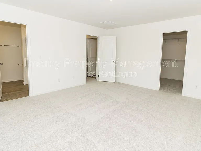 105 Saddlebred Way — Photo 15