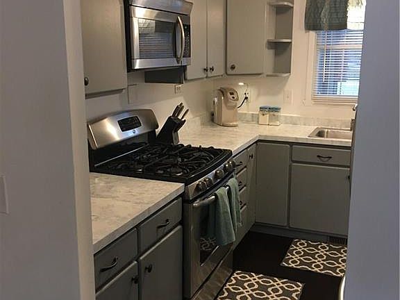 4th image of 63 Reddick Ln