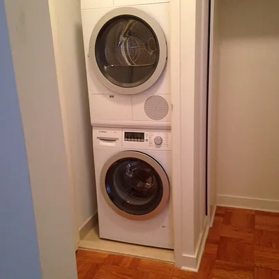 Rented by Manhattan Apartment Organization | media 22