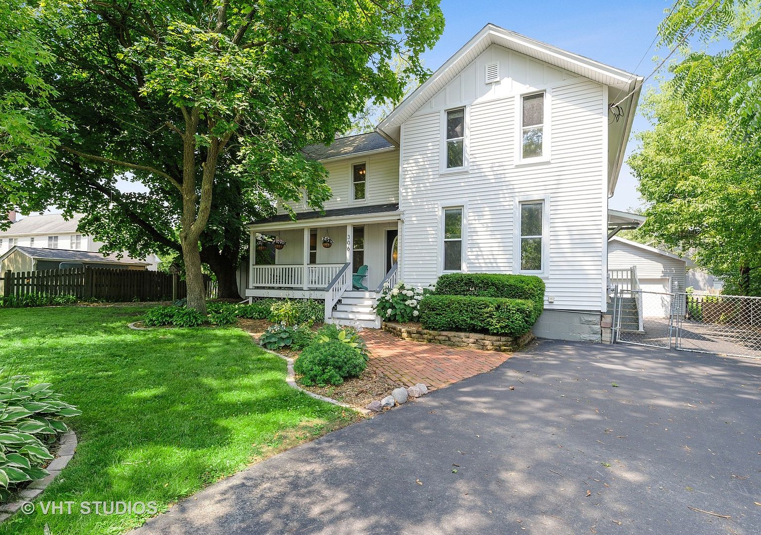 306 Lincoln Ave, Grayslake, IL 60030 Zillow